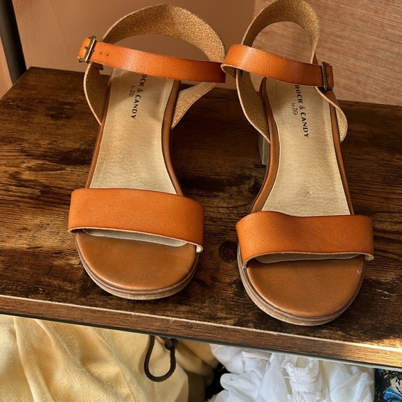 ROCK & CANDY | shoes size 8.5 brown sandals heels wedges - Picture 3 of 11